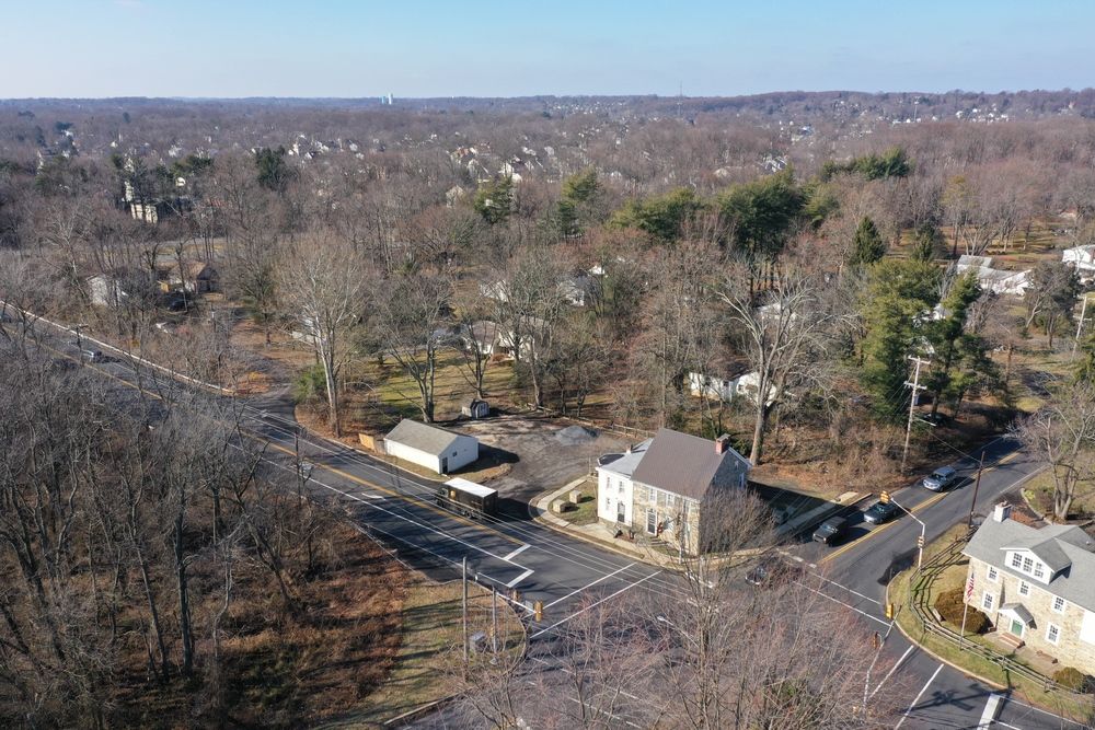 Historic Daniel LaRue Inn Office Space : 970 Durham Rd, Langhorne, PA 19047